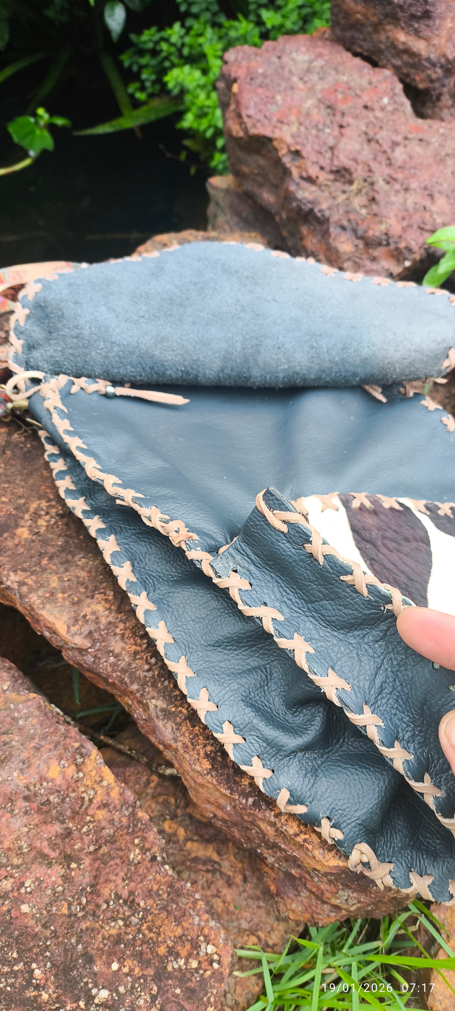 Bolsa Couro natural artesanal costura manual